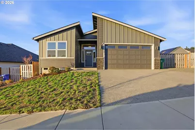 753 NE Wildwood Dr, Estacada, OR 97023 - Photo 1