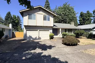 764 71st St, Springfield, OR 97478 - Photo 1
