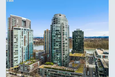 3601 S River Pkwy #2012, Portland, OR 97239 - Photo 1