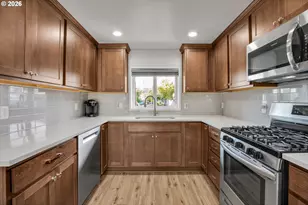 5255 SW Tucker Ave, Beaverton, OR 97005 - Photo 12