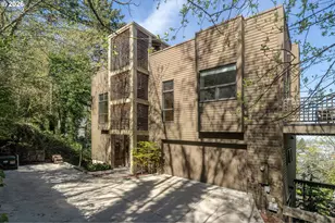 515 NW Albemarle Terrace, Portland, OR 97210 - Photo 1