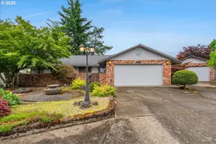 1213 NE 29th St, Gresham, OR 97030 - Photo 1