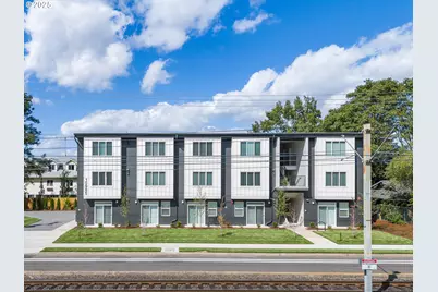 10985 E Burnside St #3, Portland, OR 97216 - Photo 1