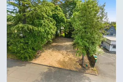 Sw Poplar Ln, Portland, OR 97225 - Photo 1