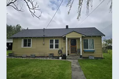 206 S Spruce St, Wallowa, OR 97885 - Photo 1