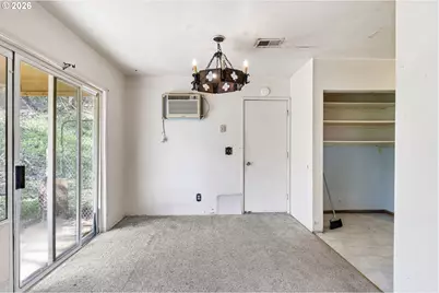 531 NW Harrison St, Canyonville, OR 97417 - Photo 12