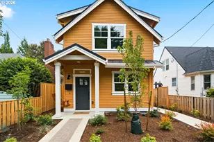 3395 SE 43rd Ave, Portland, OR 97202 - Photo 1
