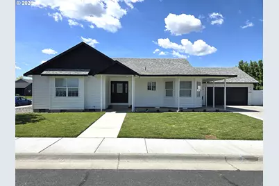 1236 SW 7th St, Hermiston, OR 97838 - Photo 1