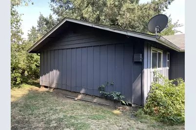 1680 W Quinalt St, Springfield, OR 97477 - Photo 4