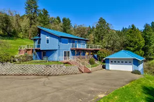 1980 E Sixth Ave, Sutherlin, OR 97479 - Photo 1