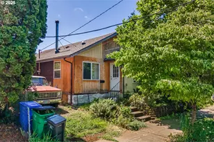 1210 NE Lenore St, Portland, OR 97211 - Photo 1