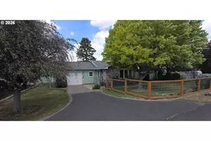 727 NE Hickory St, Pilot Rock, OR 97868 - Photo 1