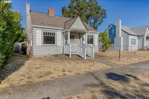 1235 15th St SE, Salem, OR 97302 - Photo 1