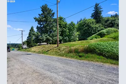 4770 SE 140th Ave, Portland, OR 97236 - Photo 1