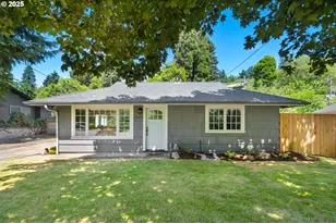 2822 NE Fremont Dr, Portland, OR 97220 - Photo 1