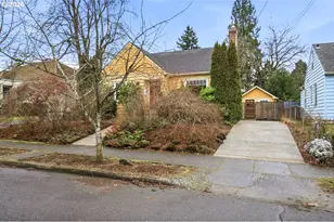 5851 NE 16th Ave, Portland, OR 97211 - Photo 1