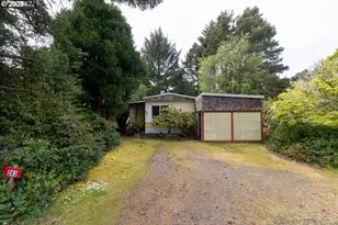 1600 Rhododendron Dr, Florence, OR 97439 - Photo 1