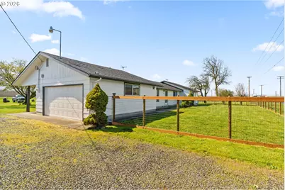 29334 Meadowview Rd, Junction City, OR 97448 - Photo 1