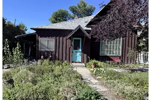 2814 Madison St, Baker City, OR 97814 - Photo 1