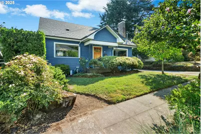 44 SE 71st Ave, Portland, OR 97215 - Photo 1