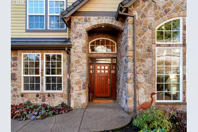 2625 Beacon Hill Dr, West Linn, OR 97068 - Photo 1