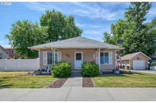 440 E Main St, Athena, OR 97813 - Photo 1