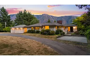 402 Skelton Rd, Stevenson, WA 98648 - Photo 1