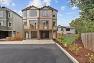 11183 SE Stark St, Portland, OR 97216 - Photo 1