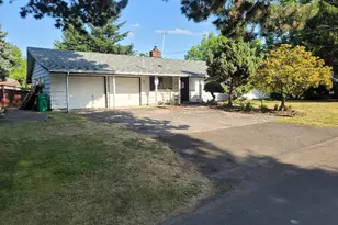 1924 NE 141st Ave, Portland, OR 97230 - Photo 1