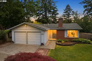 5540 SW Seymour St, Portland, OR 97221 - Photo 1