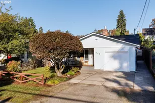 550 E Exeter St, Gladstone, OR 97027 - Photo 1