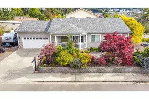 693 Fillmore St, Coos Bay, OR 97420 - Photo 1