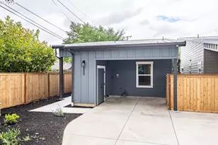 1380 Jacobs Dr, Eugene, OR 97402 - Photo 1