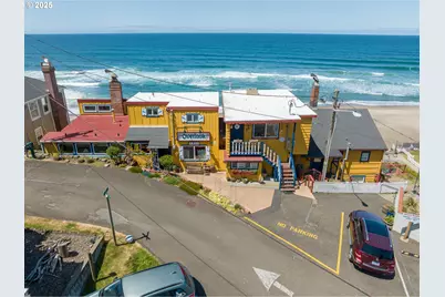 3521 SW Anchor Ave #3, Lincoln City, OR 97367 - Photo 1