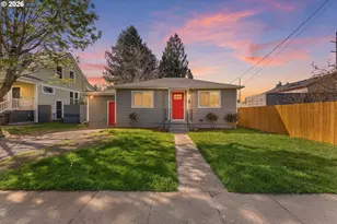 7915 N Exeter Ave, Portland, OR 97203 - Photo 1