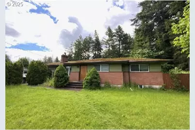 12116 SE Foster Rd, Portland, OR 97266 - Photo 1