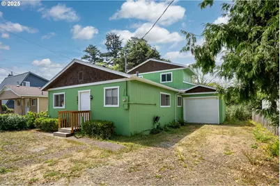 247 S Dolphin St, Rockaway Beach, OR 97136 - Photo 1