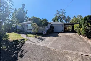 1891 Linnell Ave, Roseburg, OR 97471 - Photo 1