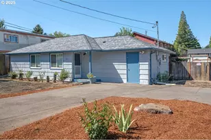 875 SE 13th Ave, Hillsboro, OR 97123 - Photo 1