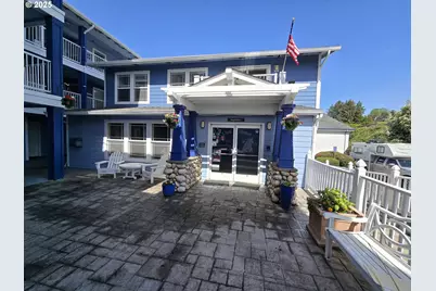 890 SE Bay Blvd #316, Newport, OR 97365 - Photo 1