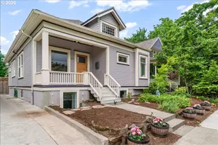 1211 SE 37th Ave, Portland, OR 97214 - Photo 1