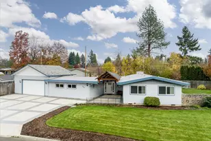 1637 Larkspur Loop, Eugene, OR 97401 - Photo 1