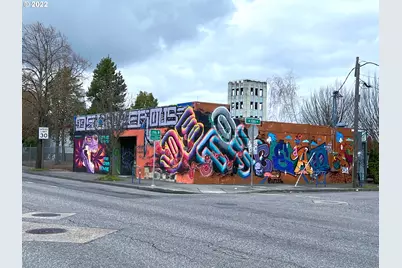 1195 SE Powell Blvd, Portland, OR 97202 - Photo 1