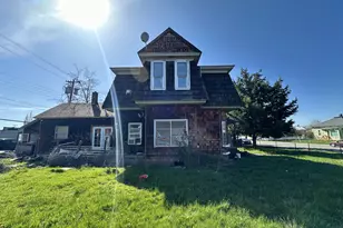 214 W Broadway St, Goldendale, WA 98620 - Photo 1