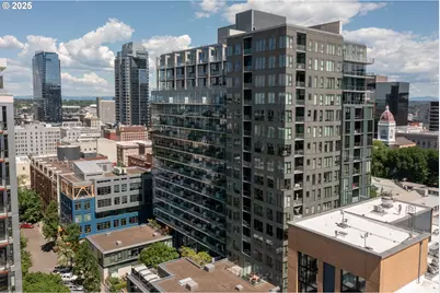 1221 SW 10th Ave #1605, Portland, OR 97205 - Photo 1