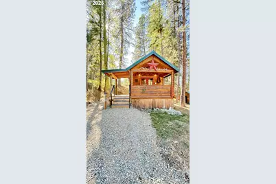 255 E North St, Sumpter, OR 97877 - Photo 1