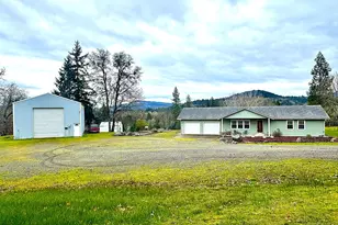 1720 Elgarose Rd, Roseburg, OR 97471 - Photo 1