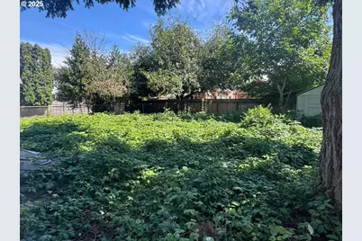 8162 N Druid Ave, Portland, OR 97203 - Photo 1