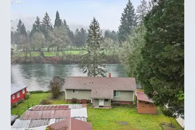 718 NE Cottonwood Dr, Woodland, WA 98674 - Photo 1