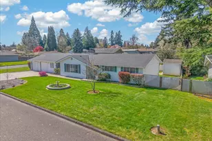 14579 SE Primrose Ave, Milwaukie, OR 97267 - Photo 1